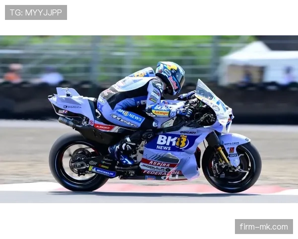 瓦伦西亚边路闪电冲刺崛起，新赛季速度与技术兼具成球队新亮点